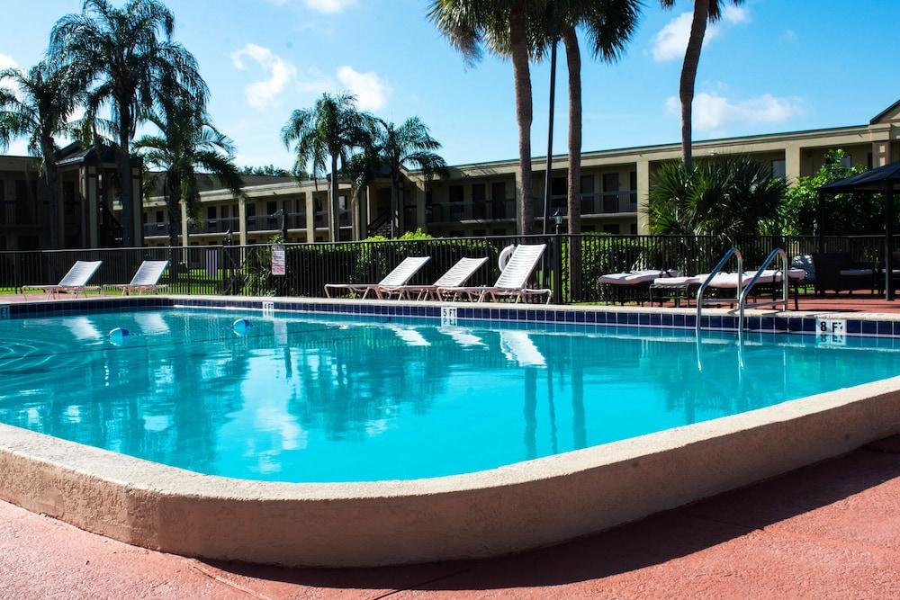 Winter Haven Gardens Inn Ngoại thất bức ảnh