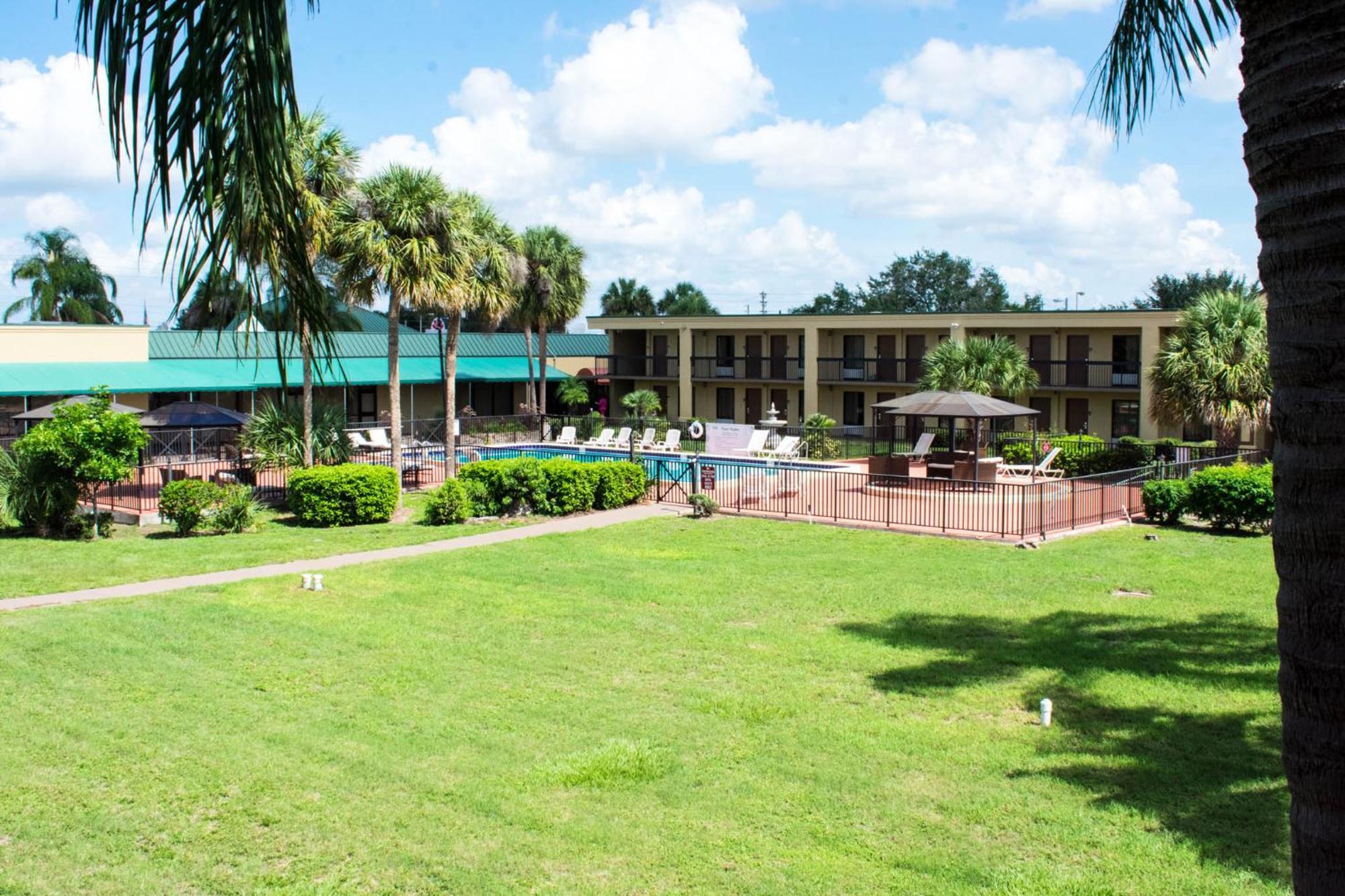 Winter Haven Gardens Inn Ngoại thất bức ảnh