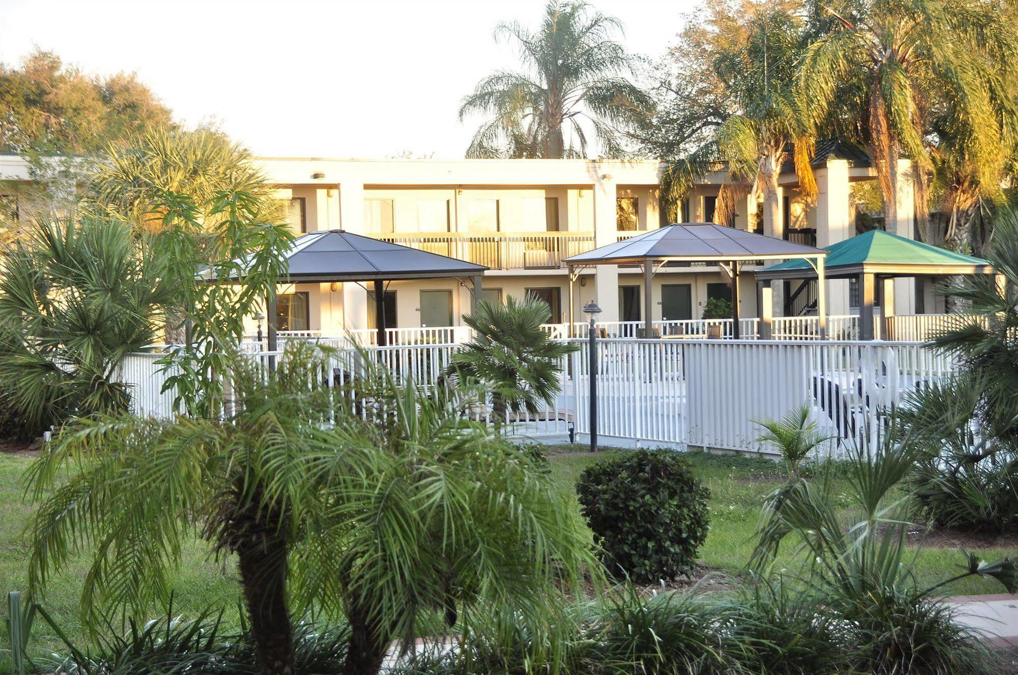 Winter Haven Gardens Inn Ngoại thất bức ảnh